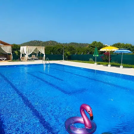 Dream Town Hotel&restaurant كمر