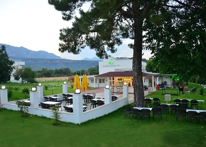 Dream Town Hotel&restaurant Ξενοδοχείο 3*