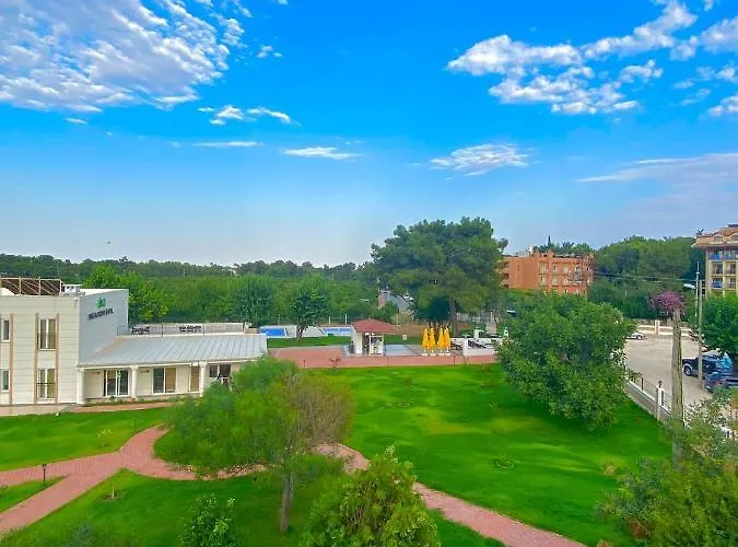 Ξενοδοχείο Dream Town Hotel&restaurant 3*