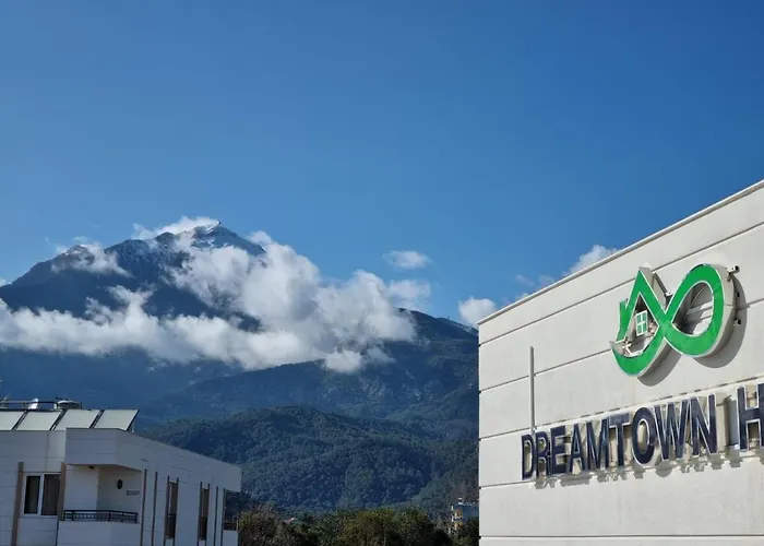 Ξενοδοχείο Dream Town Hotel&restaurant 3*