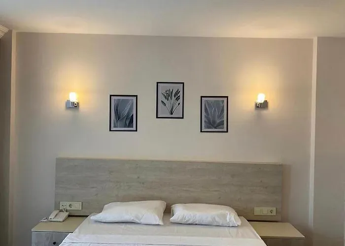 Dream Town Hotel&restaurant 3* Κεμέρ