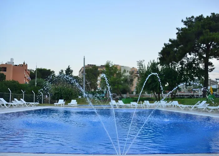 Dream Town Hotel&restaurant 3*