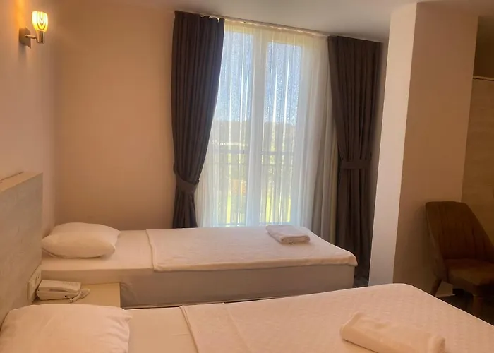 Dream Town Hotel&restaurant Κεμέρ