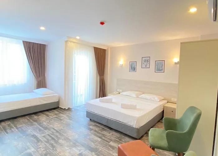 Dream Town Hotel&restaurant 3* Κεμέρ