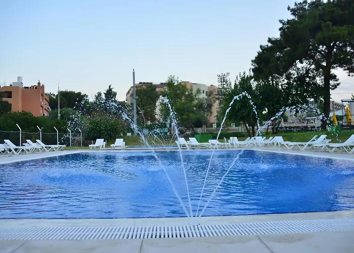 Dream Town Hotel&restaurant 3* Κεμέρ