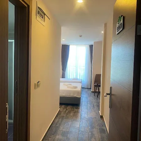 Hotel Dream Town Hotel&restaurant 3*